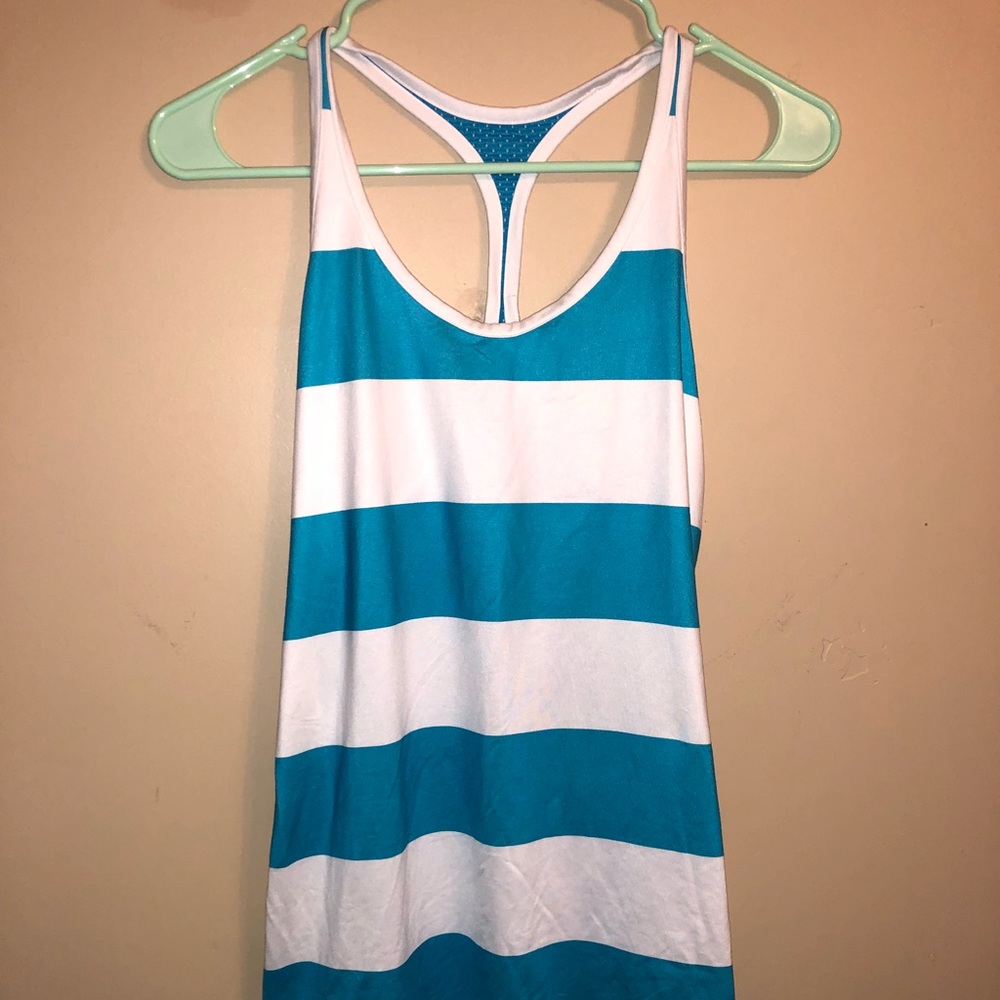 Nike tank